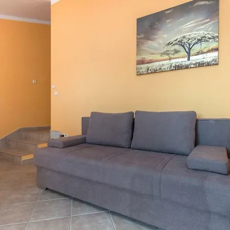 Apartment Bozena Brodarica (Sibenik-Knin)