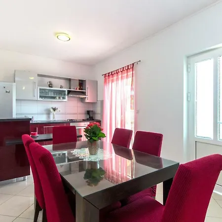 Bozena Brodarica (Sibenik-Knin)