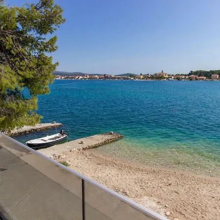 Bozena * Brodarica (Sibenik-Knin)