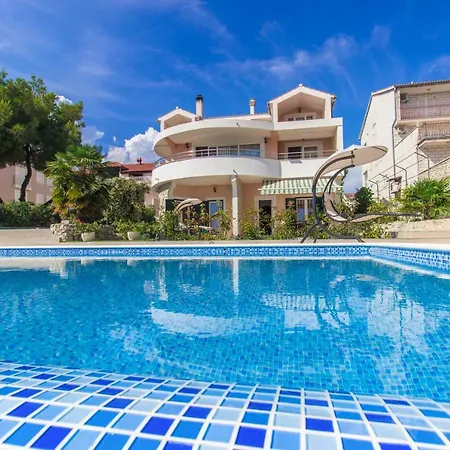 Bozena * Brodarica (Sibenik-Knin)