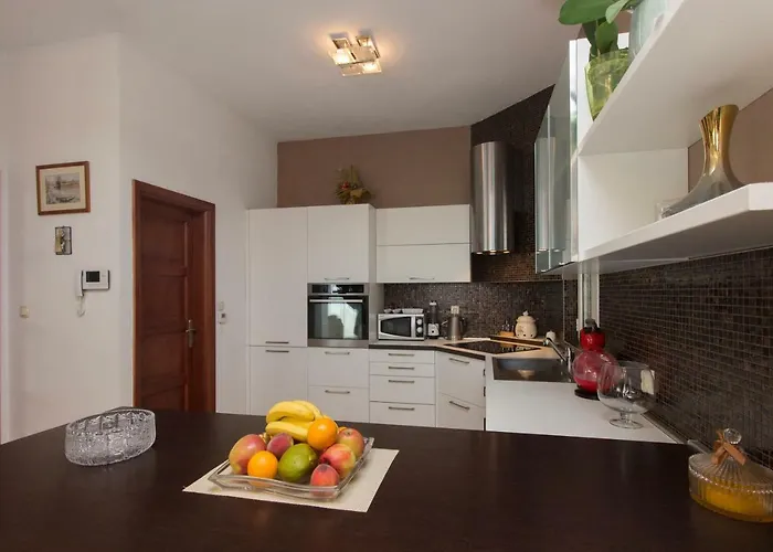 Bozena Brodarica (Sibenik-Knin)