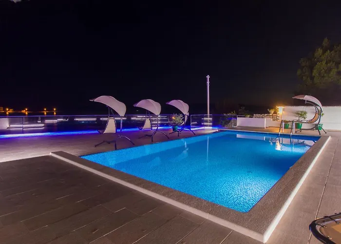 Bozena * Brodarica (Sibenik-Knin)